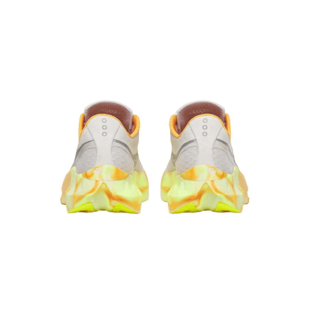 SAUCONY WOMEN'S ENDORPHIN PRO 4