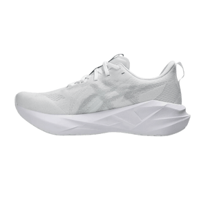 ASICS WOMEN'S NOVABLAST 5
