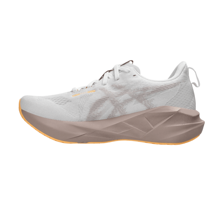 ASICS WOMEN'S NOVABLAST 5
