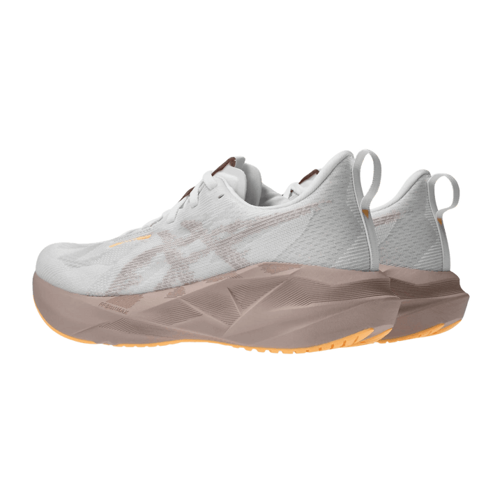 ASICS WOMEN'S NOVABLAST 5