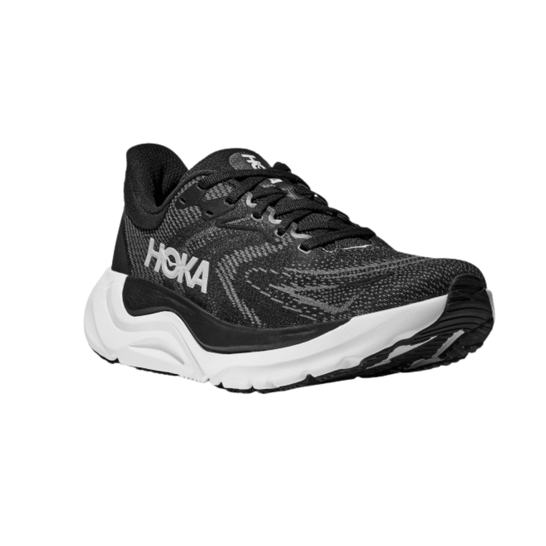HOKA WOMEN'S ARAHI 8