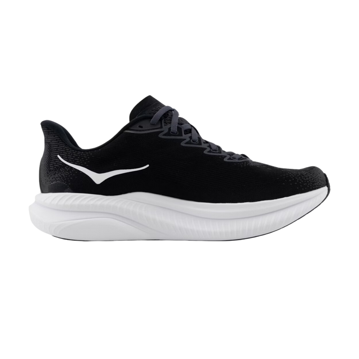 LukesLockerDallasFortWorth_HOKA_WOMEN_S_MACH_6_WIDE_BLACK___WHITE_1147834-BWHT