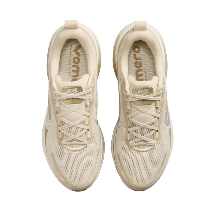 NIKE MEN'S VOMERO 18