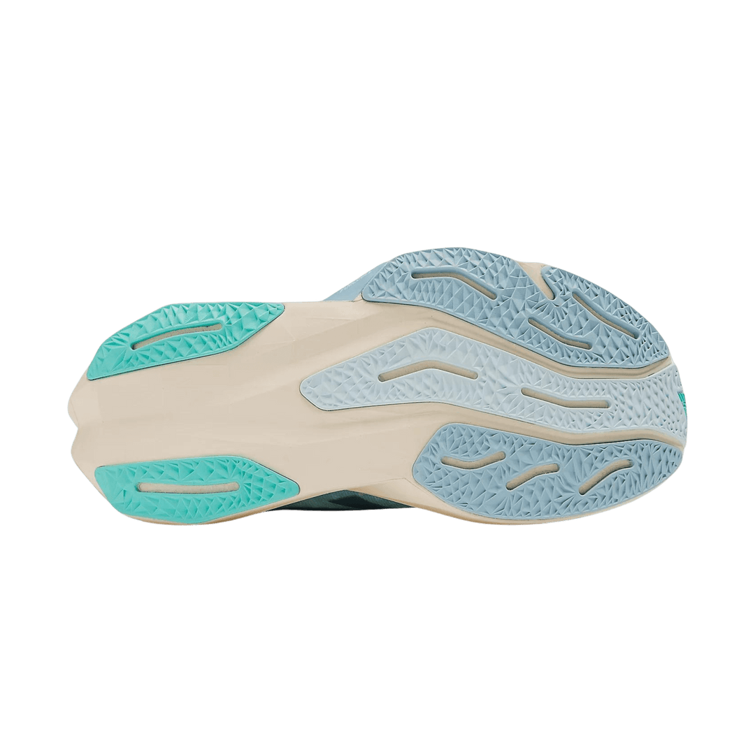 NEW BALANCE WOMEN'S FUELCELL REBEL V4