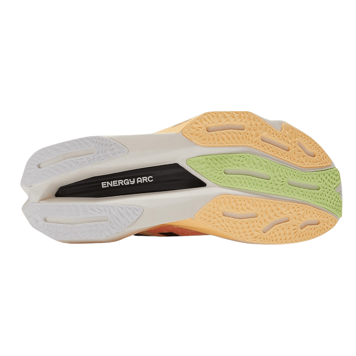 NEW BALANCE WOMEN'S FUELCELL SUPERCOMP ELITE V4