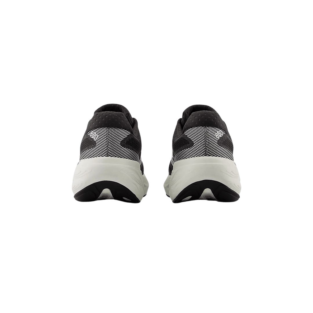 NEW BALANCE WOMEN'S FRESH FOAM X 880V15