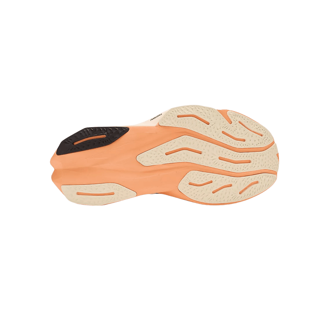 NEW BALANCE WOMEN'S FUELCELL REBEL V4