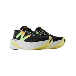 NEW BALANCE WOMEN'S FUELCELL SUPERCOMP TRAINER V3
