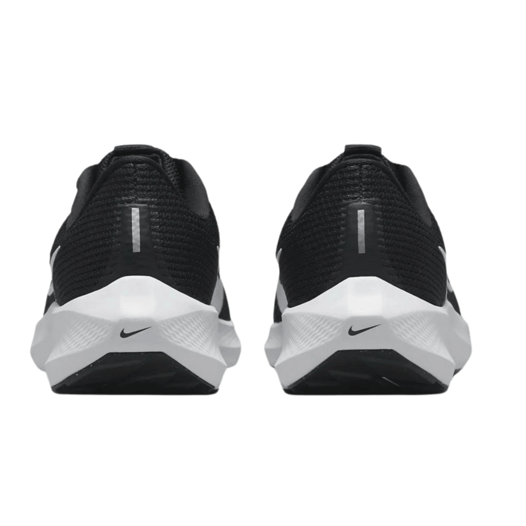 NIKE WOMEN'S PEGASUS 40
