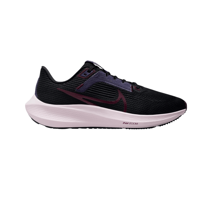 LukesLockerDallasFortWorth_NIKE_DV3854-005_Women_sZOOMPEGASUS40_Purple_1  2048 × 2