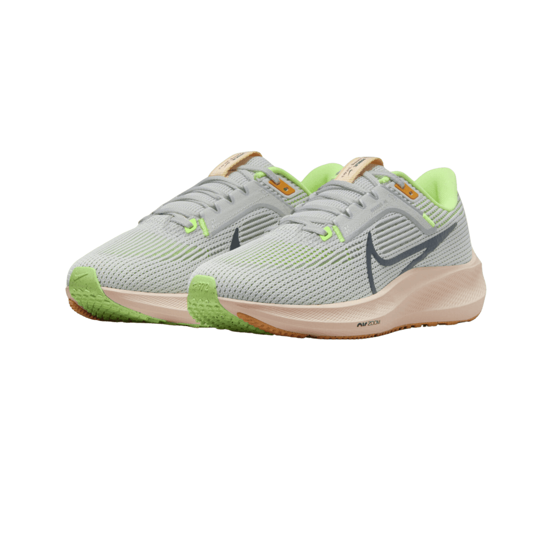 NIKE WOMEN'S PEGASUS 40