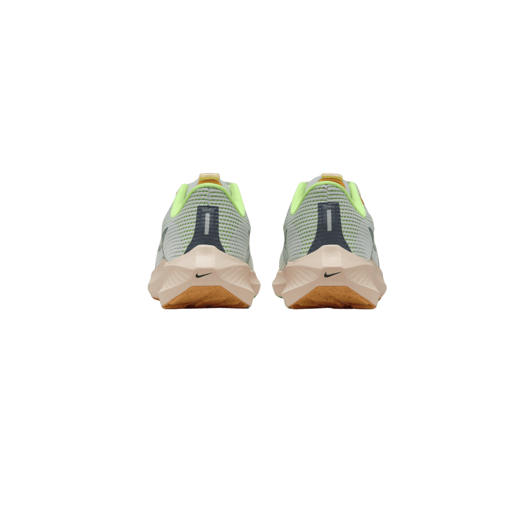 NIKE WOMEN'S PEGASUS 40