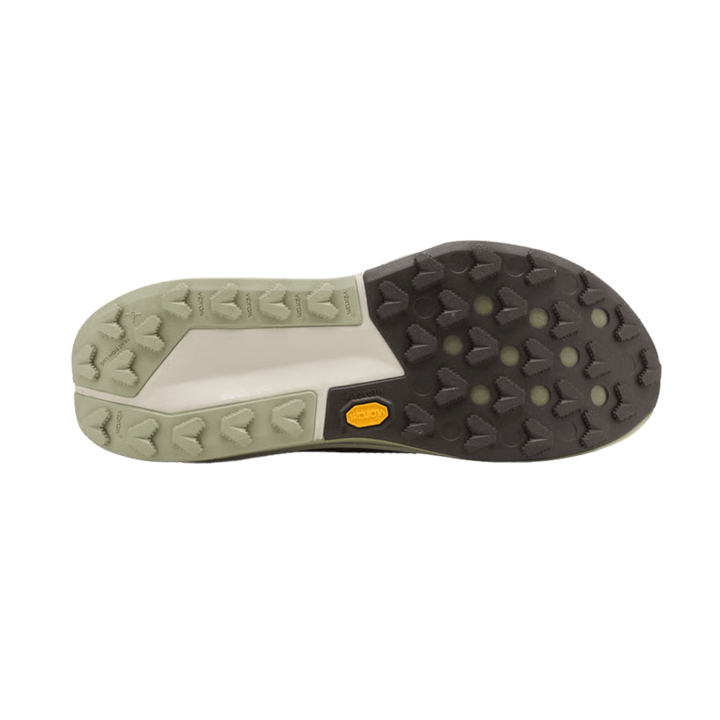 NIKE MEN'S ZEGAMA 2