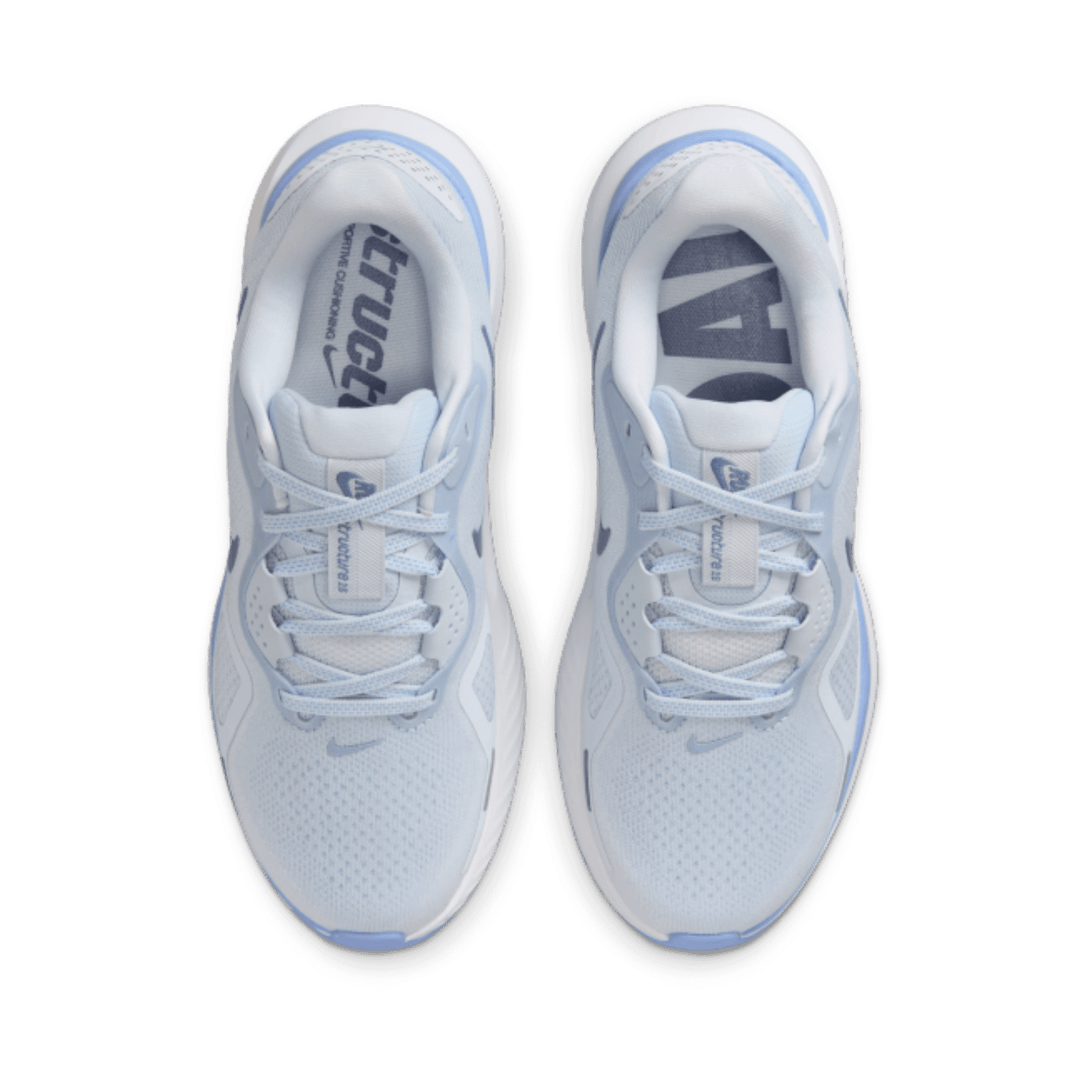 NIKE WOMEN'S STRUCTURE 26