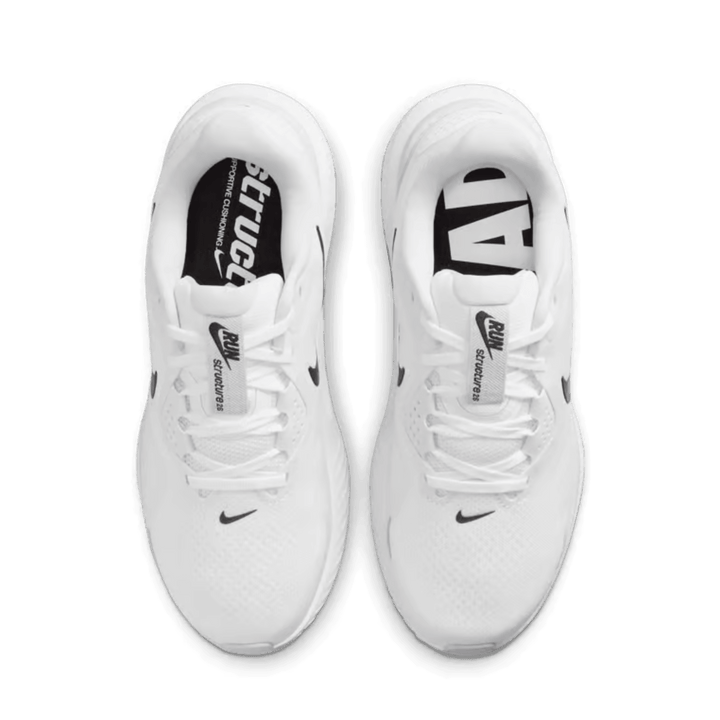 NIKE WOMEN'S STRUCTURE 26
