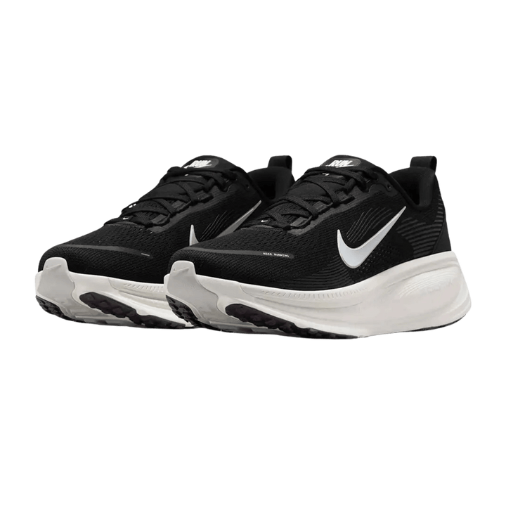 NIKE MEN'S VOMERO 18