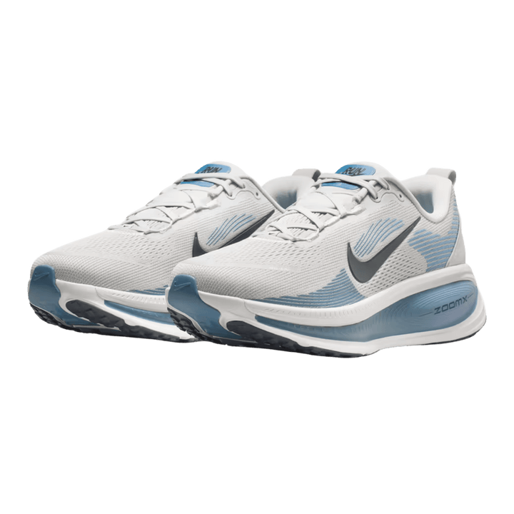 NIKE MEN'S VOMERO 18
