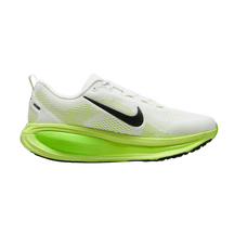 NIKE WOMEN'S VOMERO 18