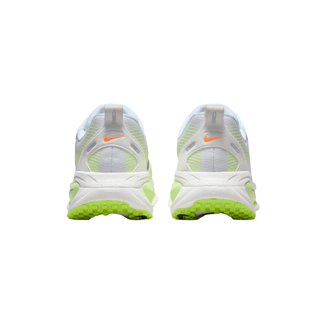 NIKE MEN'S VOMERO 18