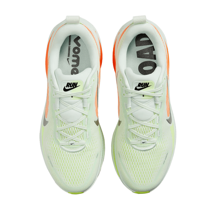 NIKE MEN'S VOMERO 18