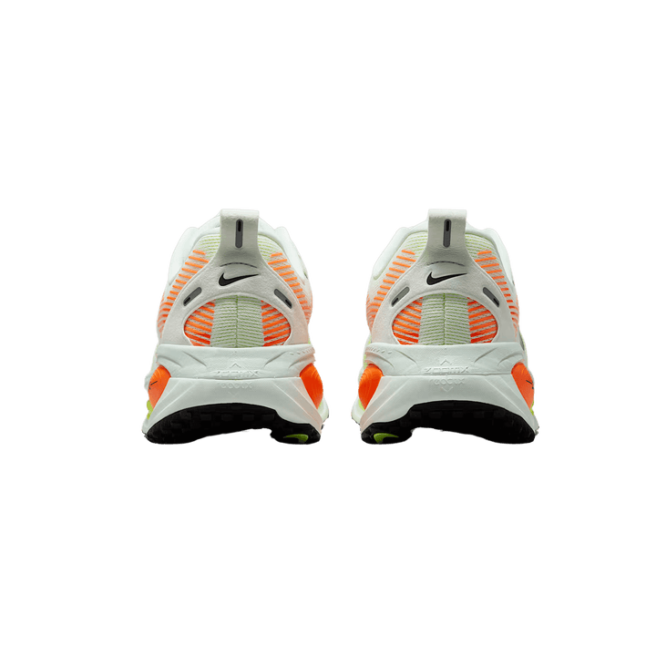 NIKE MEN'S VOMERO 18