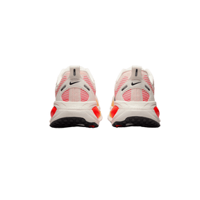 NIKE WOMEN'S VOMERO 18