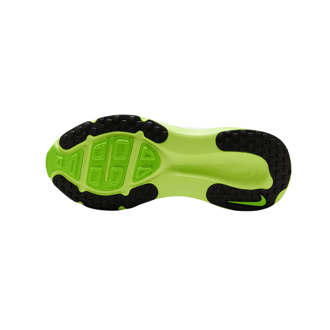 NIKE WOMEN'S VOMERO 18