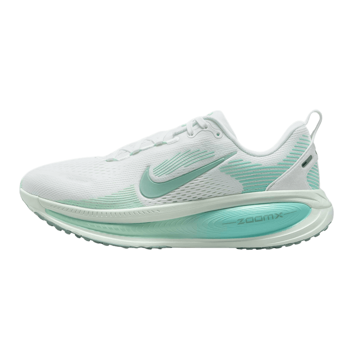 NIKE WOMEN'S VOMERO 18