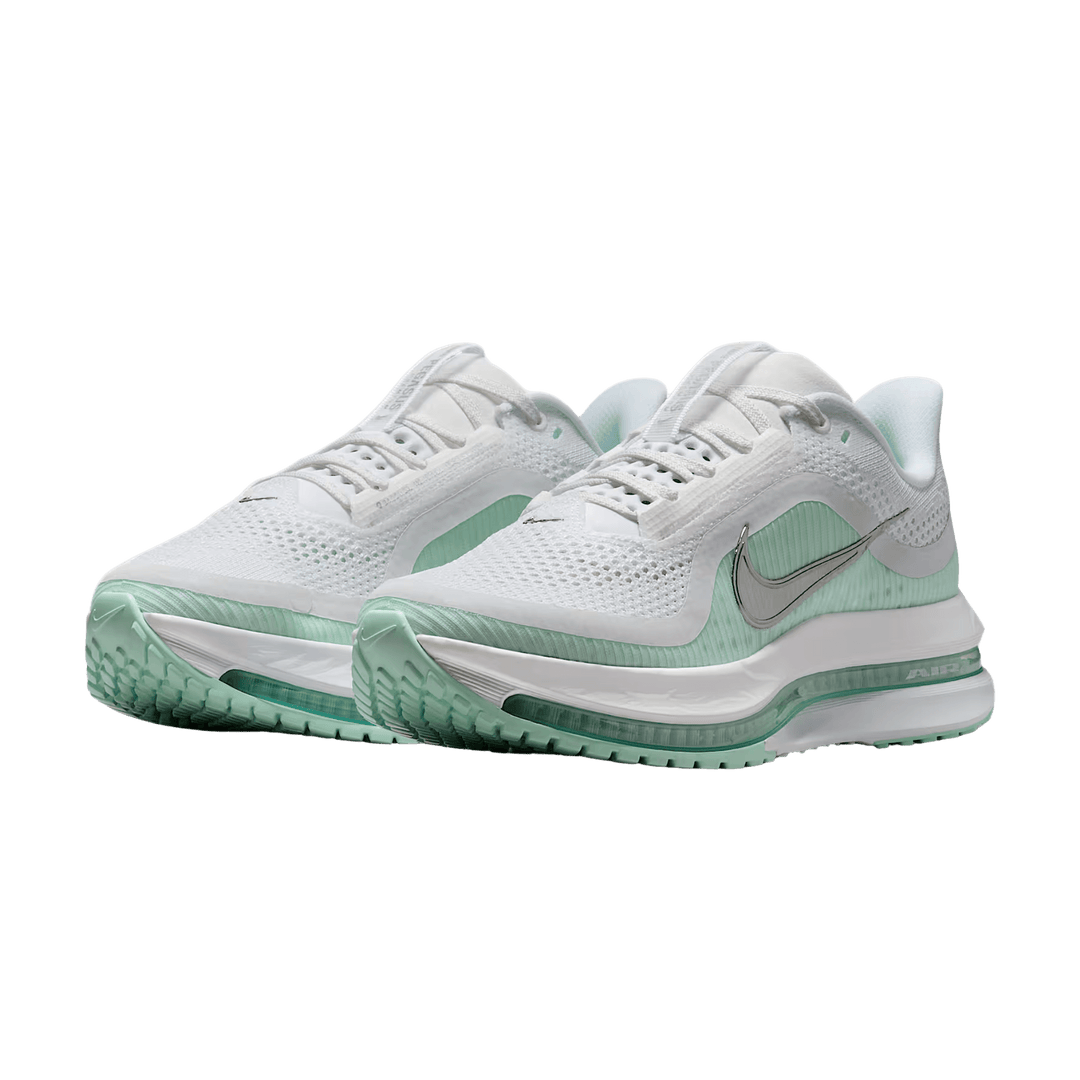 NIKE WOMEN'S PEGASUS PREMIUM