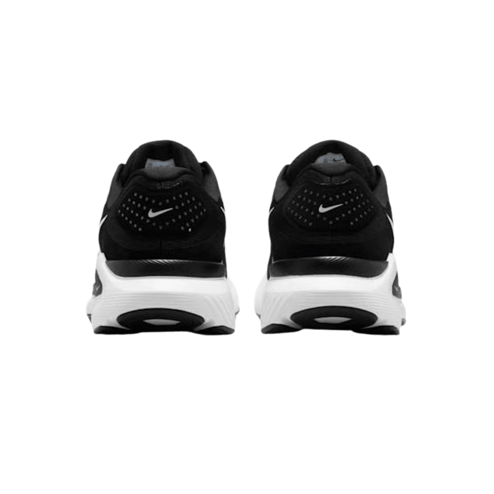NIKE MEN'S STRUCTURE 26