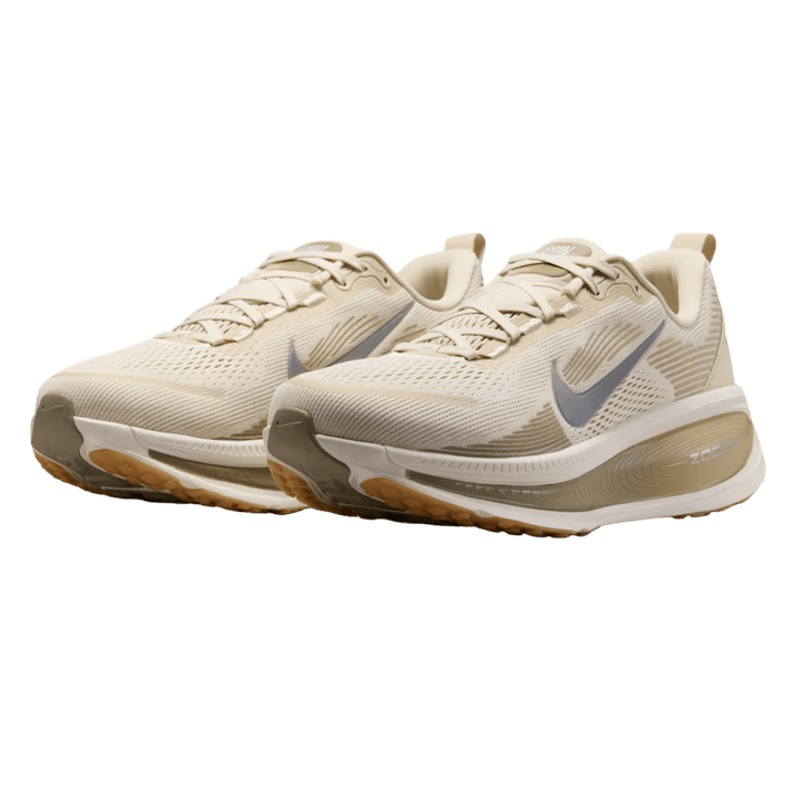 NIKE MEN'S VOMERO 18