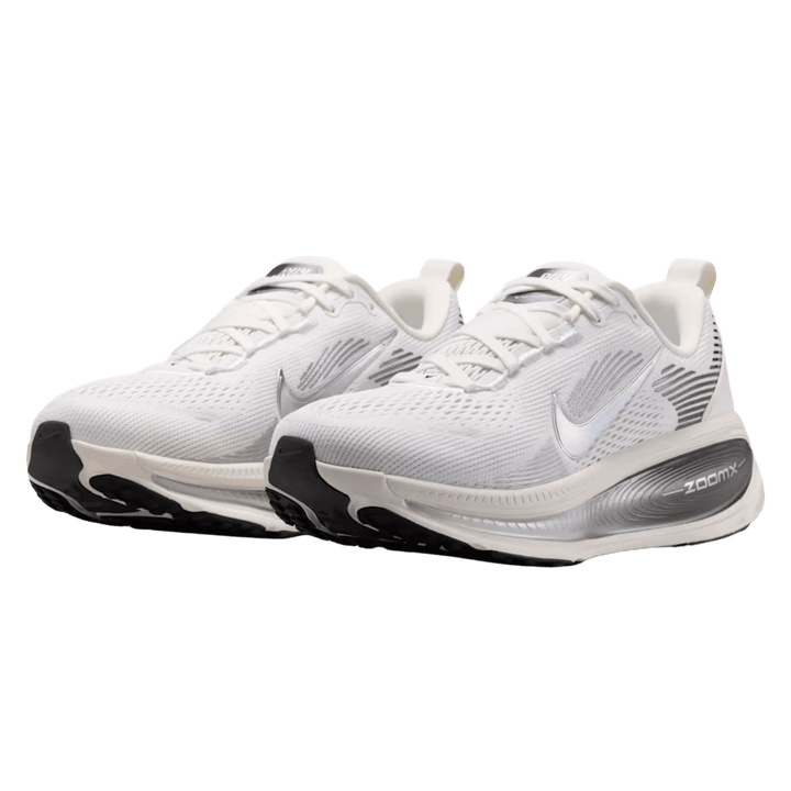NIKE WOMEN'S VOMERO 18