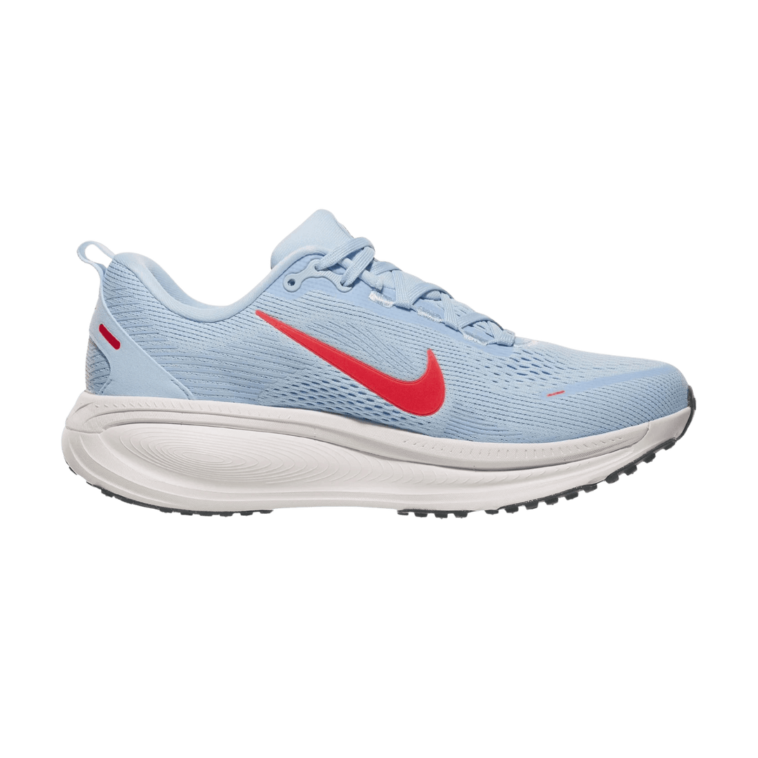 NIKE MEN'S VOMERO 18