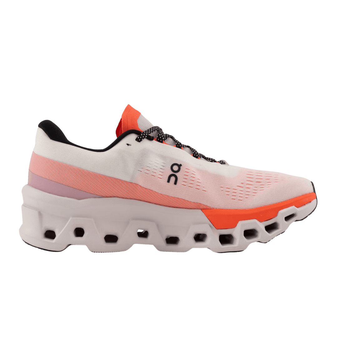 LukesLockerDallasFortWorth_ON3WE10111527_Women_Cloudmonster2_Undyed_Flame