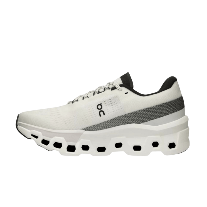 ON WOMEN'S CLOUDMONSTER 2