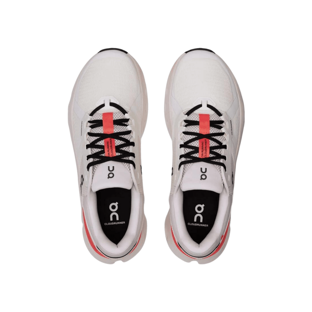 ON WOMEN'S CLOUDRUNNER 2