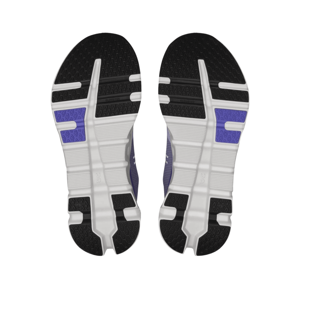 ON WOMEN'S CLOUDRUNNER 2