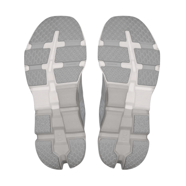 ON WOMEN'S CLOUDFLYER 5