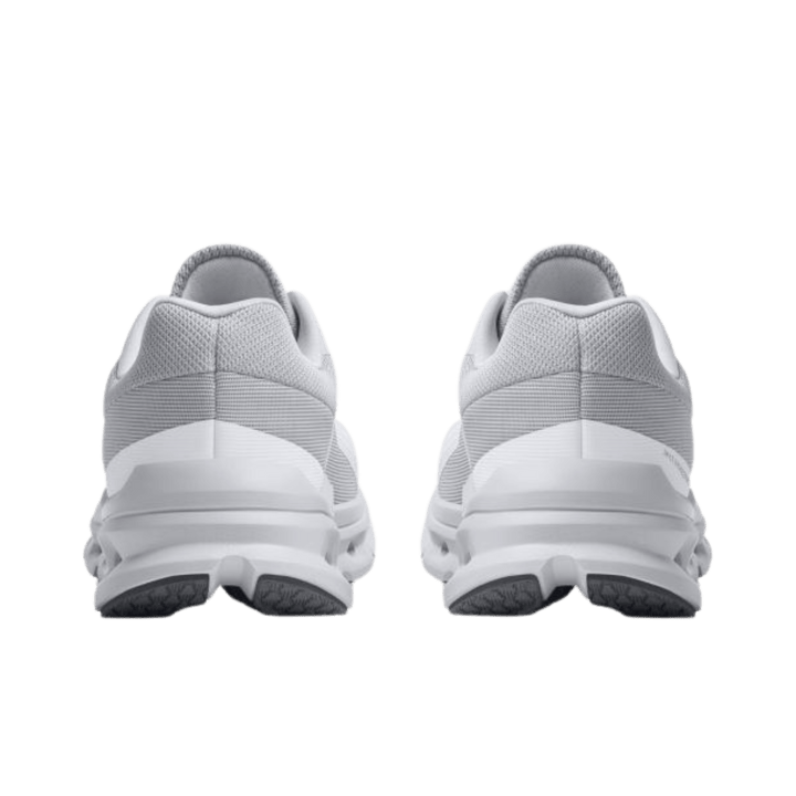 ON WOMEN'S CLOUDRUNNER