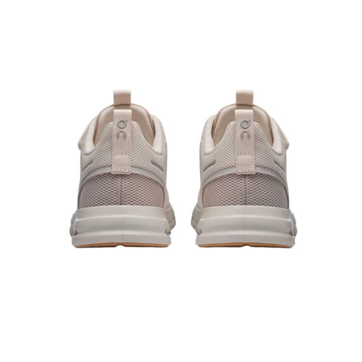 ON RUNNING KIDS' CLOUD PLAY