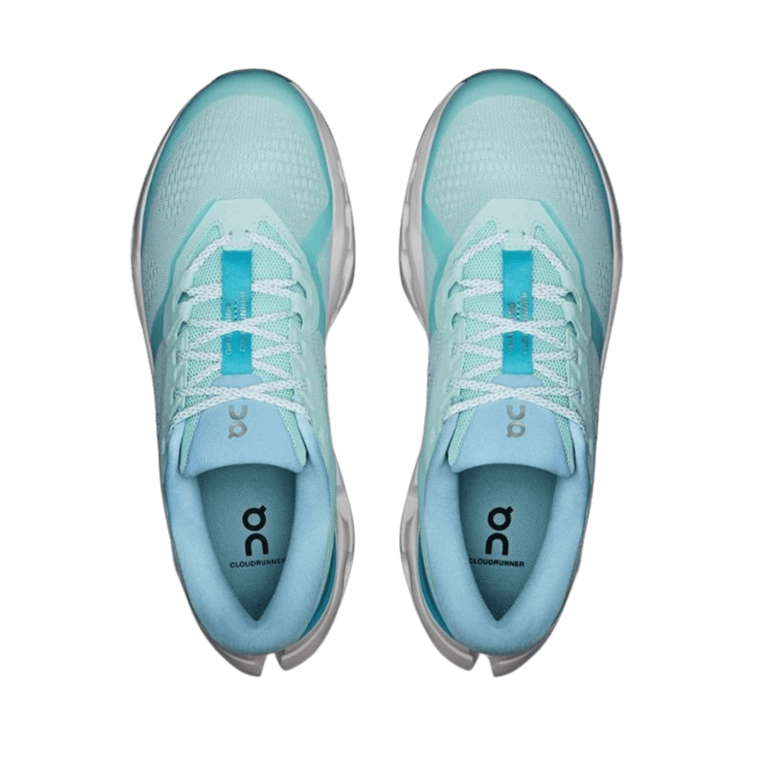 ON RUNNING MEN'S CLOUDRUNNER 3