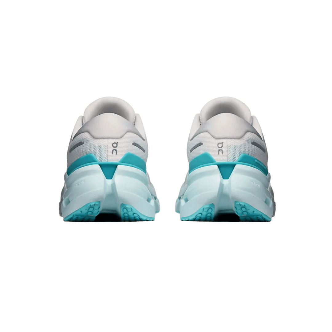 ON RUNNING WOMEN'S CLOUDRUNNER 3