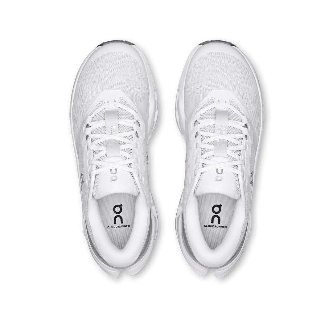 ON RUNNING MEN'S CLOUDRUNNER 3 WIDE - Luke's Locker Running & Fitness