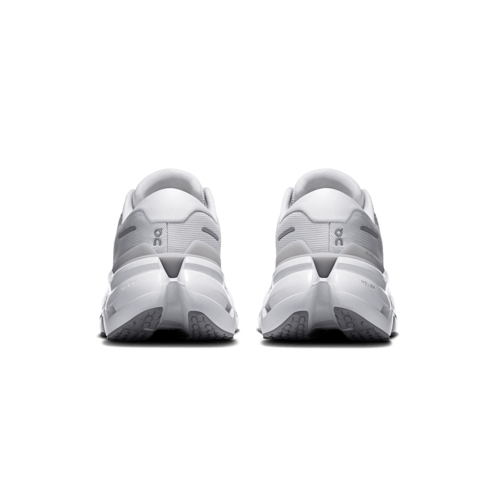 ON RUNNING MEN'S CLOUDRUNNER 3 WIDE - Luke's Locker Running & Fitness