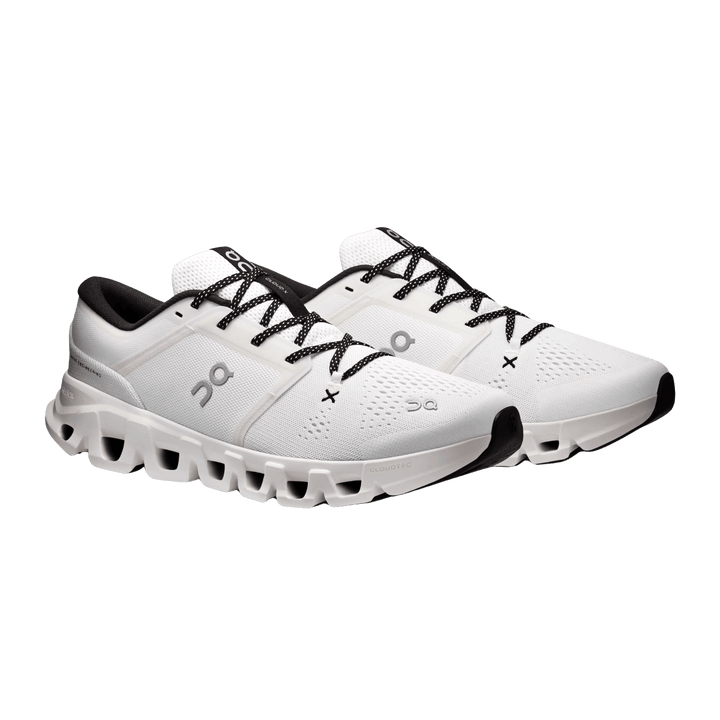 ON RUNNING MEN'S CLOUD X 5