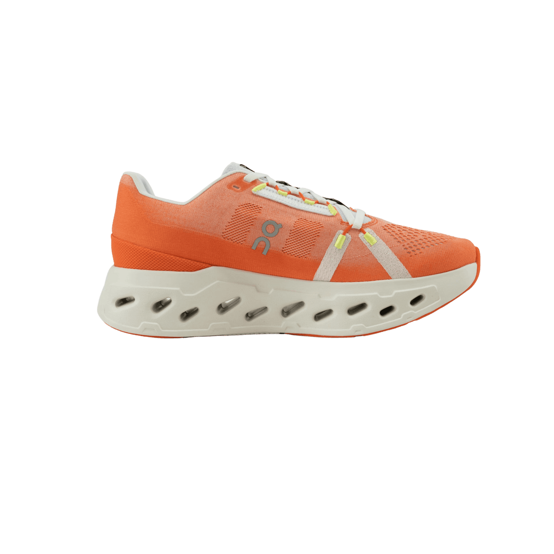 LukesLockerDallasFortWorth_ON_3WD30090248_Women_sCloudeclipse_White_Sand_1