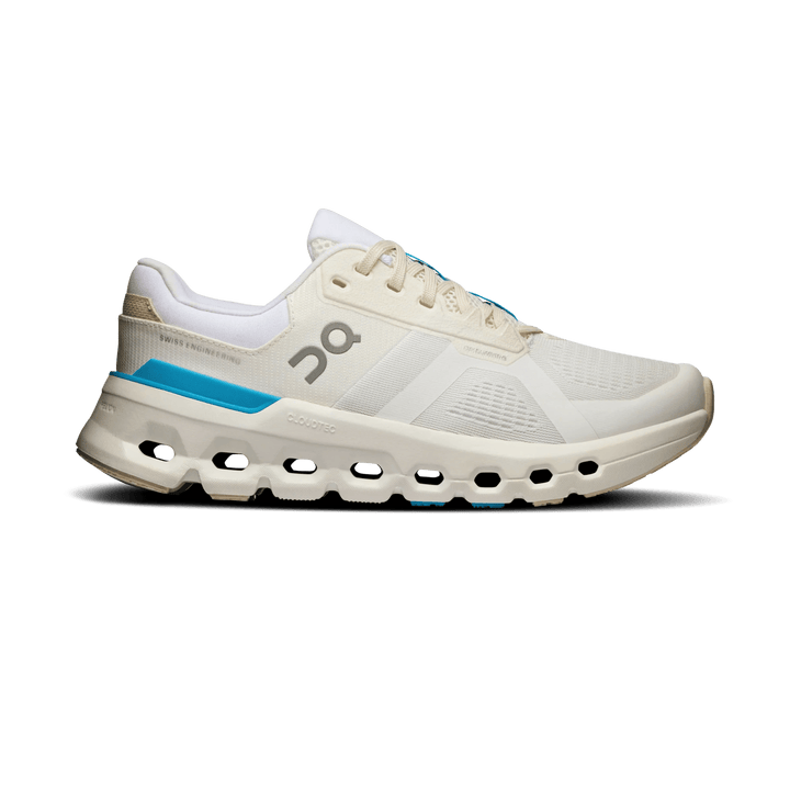 ON WOMEN'S CLOUDRUNNER 2