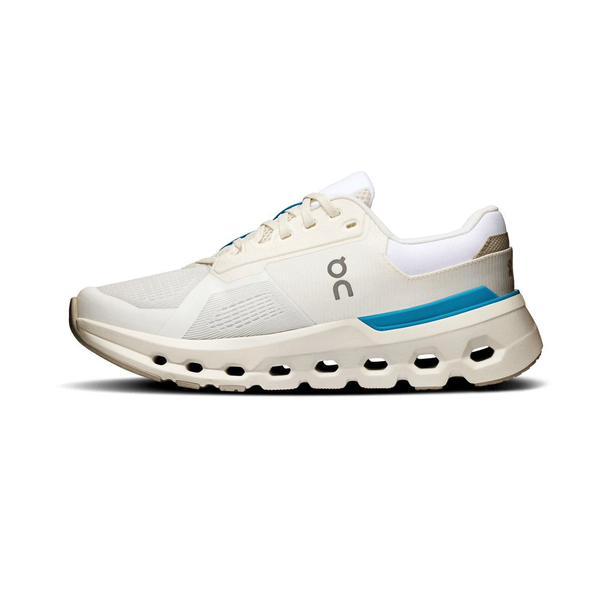 ON WOMEN'S CLOUDRUNNER 2