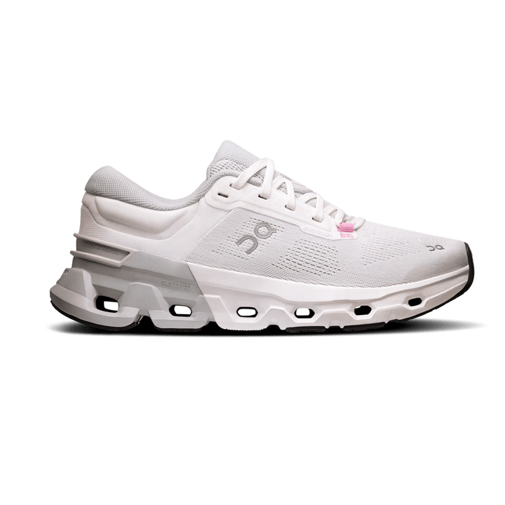 ON WOMEN'S CLOUDFLYER 5