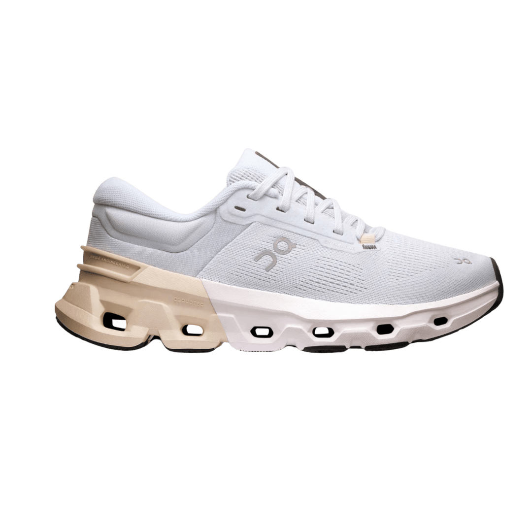 ON WOMEN'S CLOUDFLYER – Luke's Locker Running Fitness